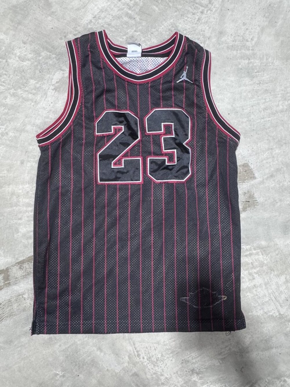 Nike Jordan 23 pinstripe jersey L